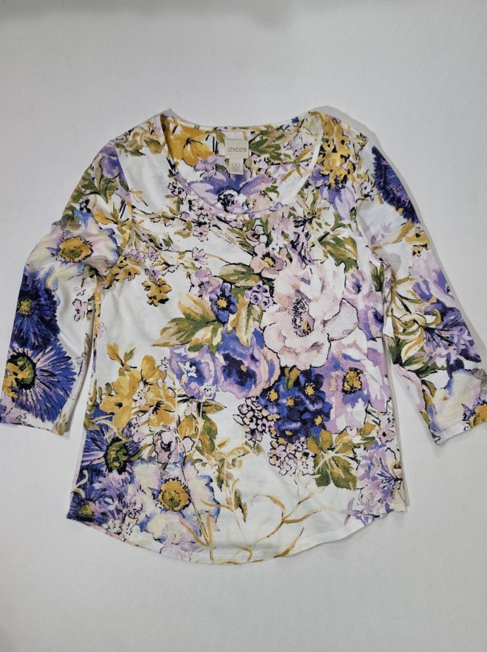 Chicos Top Womens Size 00 White Yellow Purple Floral Casual Coastal Grandma